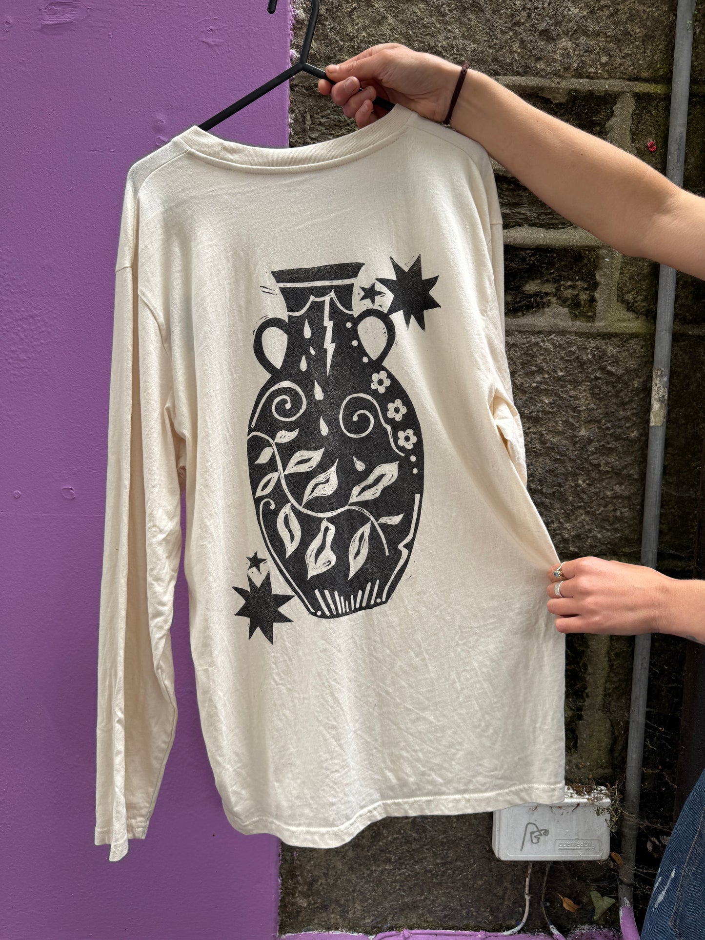Amphorae Long Sleeve